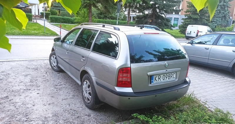 Skoda Octavia cena 8950 przebieg: 244400, rok produkcji 2007 z Kraków małe 56